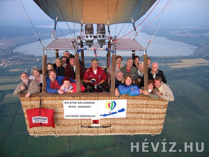 Hot-air balloon rides